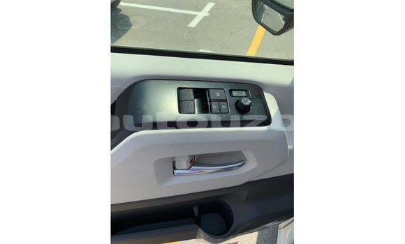 Buy Import Toyota Hiace White Car in Import - Dubai in Andijon Buy Import Toyota Hiace White Car in Import - Dubai in Andijon