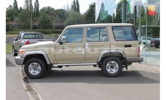 Buy Import Toyota Land Cruiser Beige Car in Import - Dubai in Andijon Buy Import Toyota Land Cruiser Beige Car in Import - Dubai in Andijon