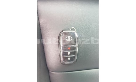 Buy Import Toyota Hilux Brown Car in Import - Dubai in Andijon Buy Import Toyota Hilux Brown Car in Import - Dubai in Andijon