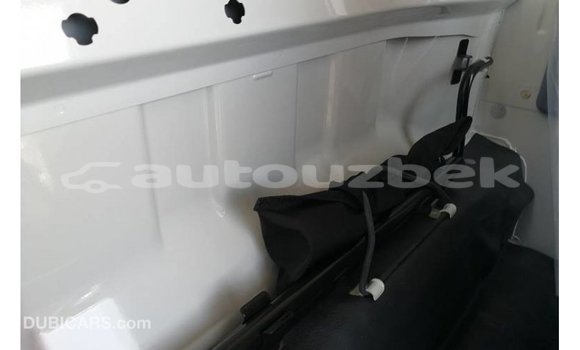Buy Import Mitsubishi Carisma White Car in Import - Dubai in Andijon Buy Import Mitsubishi Carisma White Car in Import - Dubai in Andijon