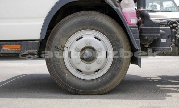 Buy Import Mitsubishi Carisma White Car in Import - Dubai in Andijon Buy Import Mitsubishi Carisma White Car in Import - Dubai in Andijon