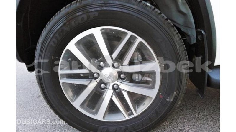 Big with watermark toyota fortuner andijon import dubai 1927
