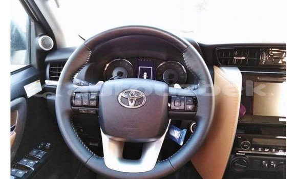 Buy Import Toyota Fortuner White Car in Import - Dubai in Andijon Buy Import Toyota Fortuner White Car in Import - Dubai in Andijon