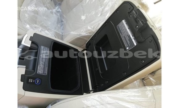 Buy Import Toyota Land Cruiser White Car in Import - Dubai in Andijon Buy Import Toyota Land Cruiser White Car in Import - Dubai in Andijon