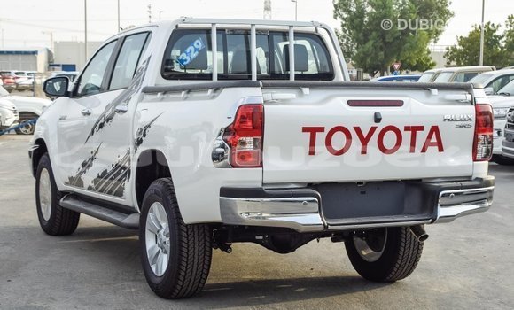 Buy Import Toyota Hilux White Car in Import - Dubai in Andijon Buy Import Toyota Hilux White Car in Import - Dubai in Andijon