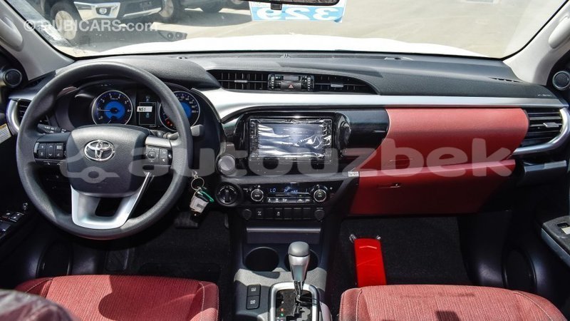 Big with watermark toyota hilux andijon import dubai 1935