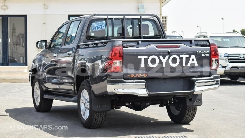Big with watermark toyota hilux andijon import dubai 1936