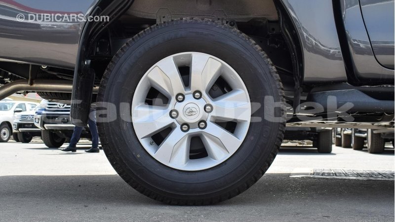 Big with watermark toyota hilux andijon import dubai 1936