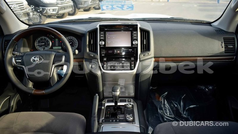 Big with watermark toyota land cruiser andijon import dubai 1938