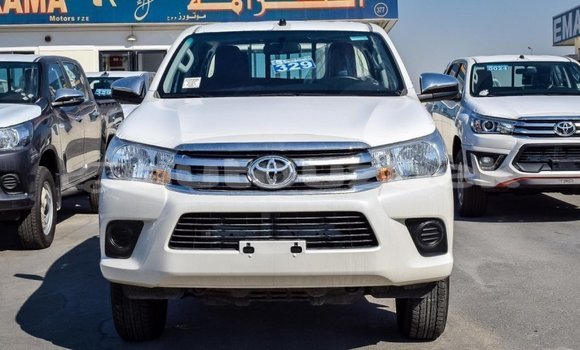 Buy Import Toyota Hilux White Car in Import - Dubai in Andijon Buy Import Toyota Hilux White Car in Import - Dubai in Andijon