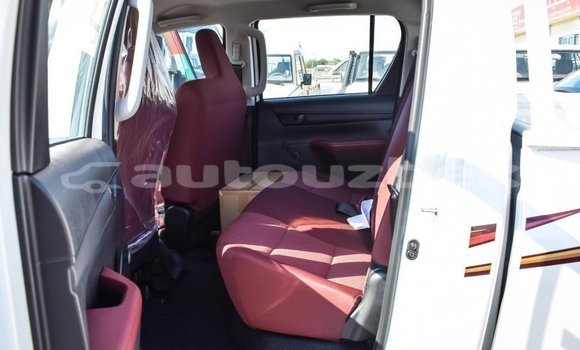 Buy Import Toyota Hilux White Car in Import - Dubai in Andijon Buy Import Toyota Hilux White Car in Import - Dubai in Andijon
