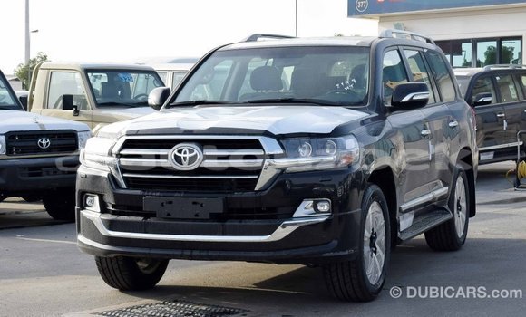 Buy Import Toyota Land Cruiser Black Car in Import - Dubai in Andijon Buy Import Toyota Land Cruiser Black Car in Import - Dubai in Andijon