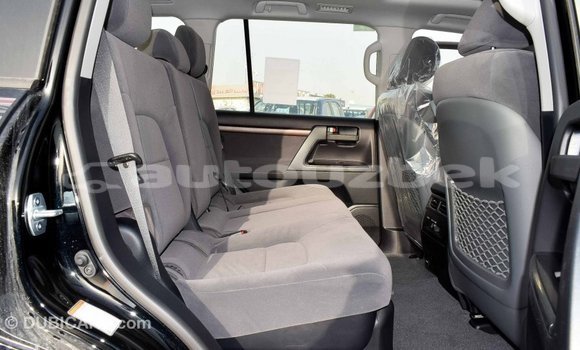 Buy Import Toyota Land Cruiser Black Car in Import - Dubai in Andijon Buy Import Toyota Land Cruiser Black Car in Import - Dubai in Andijon