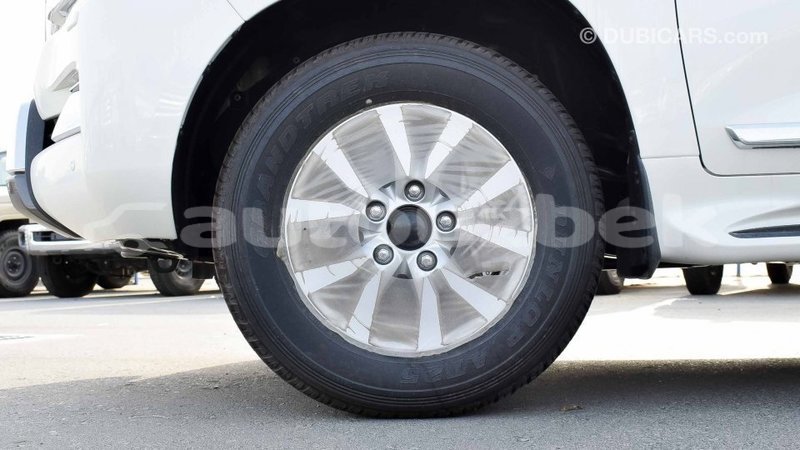 Big with watermark toyota land cruiser andijon import dubai 1943
