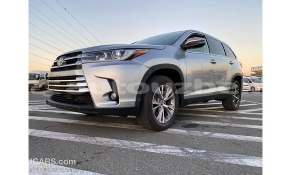 Buy Import Toyota Highlander Other Car in Import - Dubai in Andijon Buy Import Toyota Highlander Other Car in Import - Dubai in Andijon