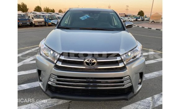 Buy Import Toyota Highlander Other Car in Import - Dubai in Andijon Buy Import Toyota Highlander Other Car in Import - Dubai in Andijon