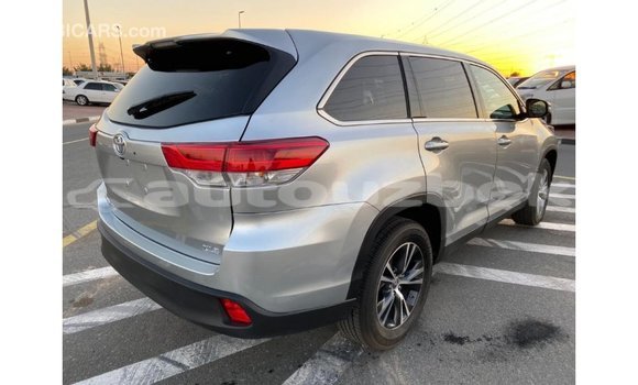 Buy Import Toyota Highlander Other Car in Import - Dubai in Andijon Buy Import Toyota Highlander Other Car in Import - Dubai in Andijon
