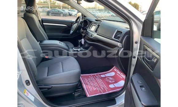 Buy Import Toyota Highlander Other Car in Import - Dubai in Andijon Buy Import Toyota Highlander Other Car in Import - Dubai in Andijon