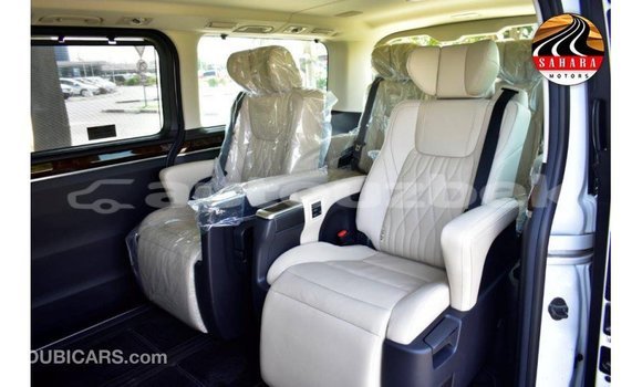Buy Import Toyota Granvia White Car in Import - Dubai in Andijon Buy Import Toyota Granvia White Car in Import - Dubai in Andijon