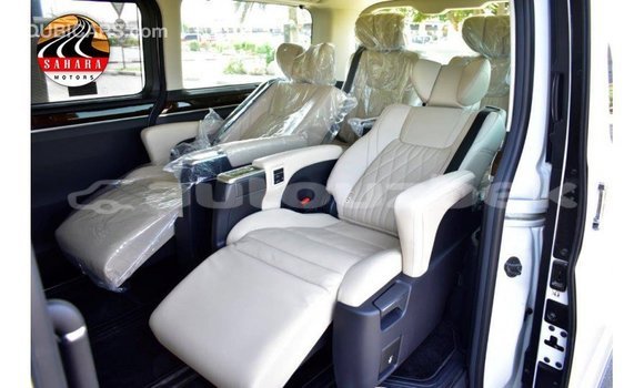 Buy Import Toyota Granvia White Car in Import - Dubai in Andijon Buy Import Toyota Granvia White Car in Import - Dubai in Andijon