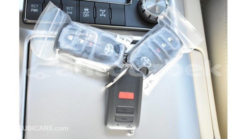 Big with watermark toyota land cruiser andijon import dubai 1951