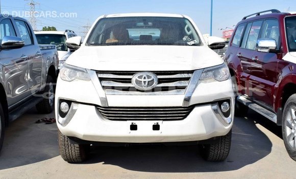 Buy Import Toyota Fortuner White Car in Import - Dubai in Andijon Buy Import Toyota Fortuner White Car in Import - Dubai in Andijon