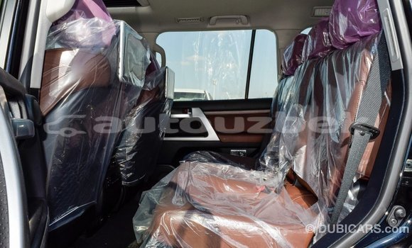 Buy Import Toyota Land Cruiser Black Car in Import - Dubai in Andijon Buy Import Toyota Land Cruiser Black Car in Import - Dubai in Andijon