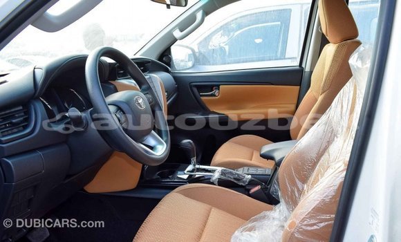 Buy Import Toyota Fortuner White Car in Import - Dubai in Andijon Buy Import Toyota Fortuner White Car in Import - Dubai in Andijon