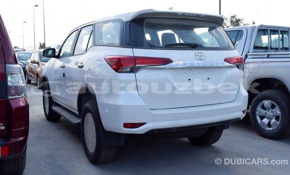Buy Import Toyota Fortuner White Car in Import - Dubai in Andijon Buy Import Toyota Fortuner White Car in Import - Dubai in Andijon