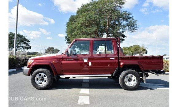 Buy Import Toyota Land Cruiser Red Car in Import - Dubai in Andijon Buy Import Toyota Land Cruiser Red Car in Import - Dubai in Andijon