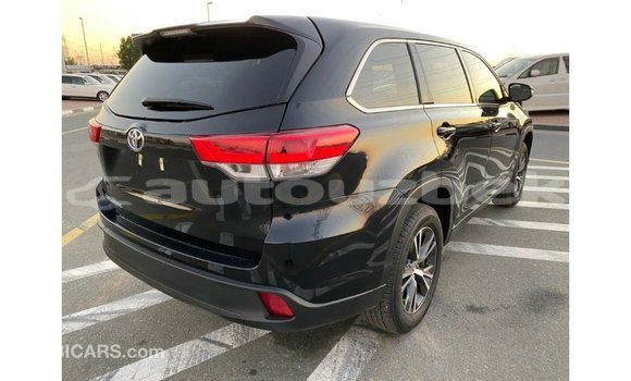 Buy Import Toyota Highlander Black Car in Import - Dubai in Andijon Buy Import Toyota Highlander Black Car in Import - Dubai in Andijon
