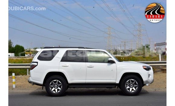 Buy Import Toyota 4Runner White Car in Import - Dubai in Andijon Buy Import Toyota 4Runner White Car in Import - Dubai in Andijon