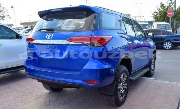 Buy Import Toyota Fortuner Blue Car in Import - Dubai in Andijon Buy Import Toyota Fortuner Blue Car in Import - Dubai in Andijon