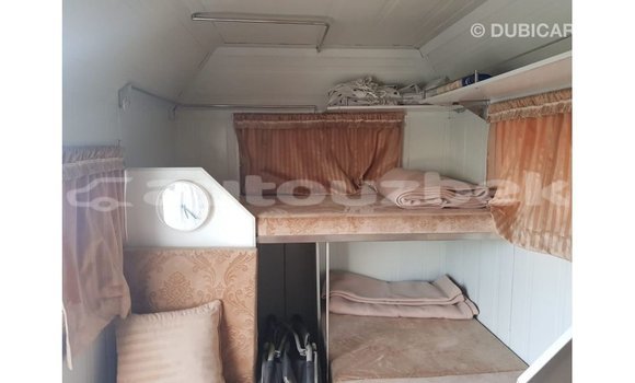 Buy Import Kia Carens White Car in Import - Dubai in Andijon Buy Import Kia Carens White Car in Import - Dubai in Andijon