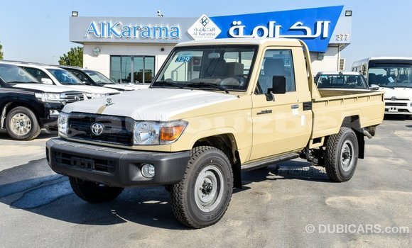 Buy Import Toyota Land Cruiser Beige Car in Import - Dubai in Andijon Buy Import Toyota Land Cruiser Beige Car in Import - Dubai in Andijon