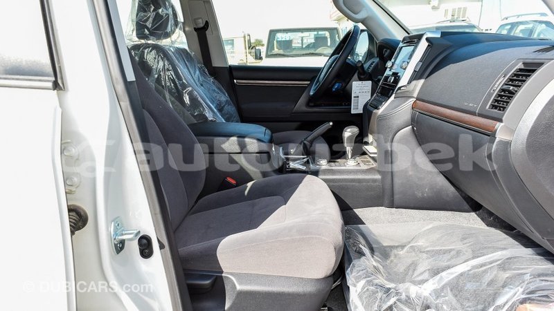 Big with watermark toyota land cruiser andijon import dubai 1980