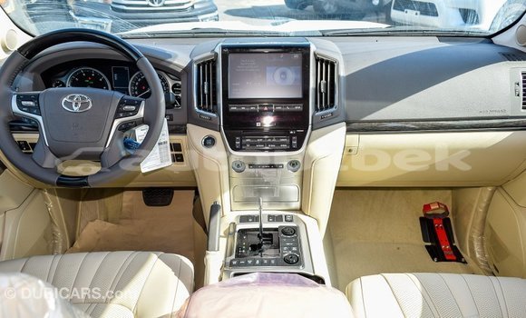 Buy Import Toyota Land Cruiser Black Car in Import - Dubai in Andijon Buy Import Toyota Land Cruiser Black Car in Import - Dubai in Andijon