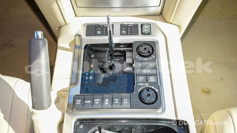 Big with watermark toyota land cruiser andijon import dubai 1981