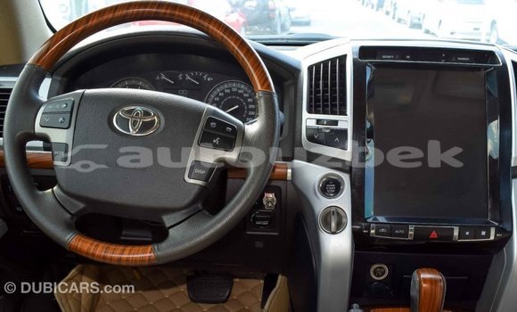 Buy Import Toyota Land Cruiser Other Car in Import - Dubai in Andijon Buy Import Toyota Land Cruiser Other Car in Import - Dubai in Andijon