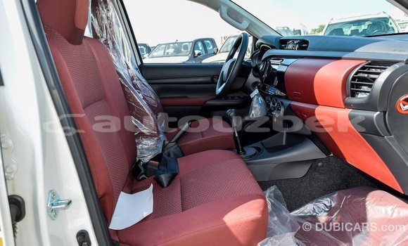 Buy Import Toyota Hilux White Car in Import - Dubai in Andijon Buy Import Toyota Hilux White Car in Import - Dubai in Andijon