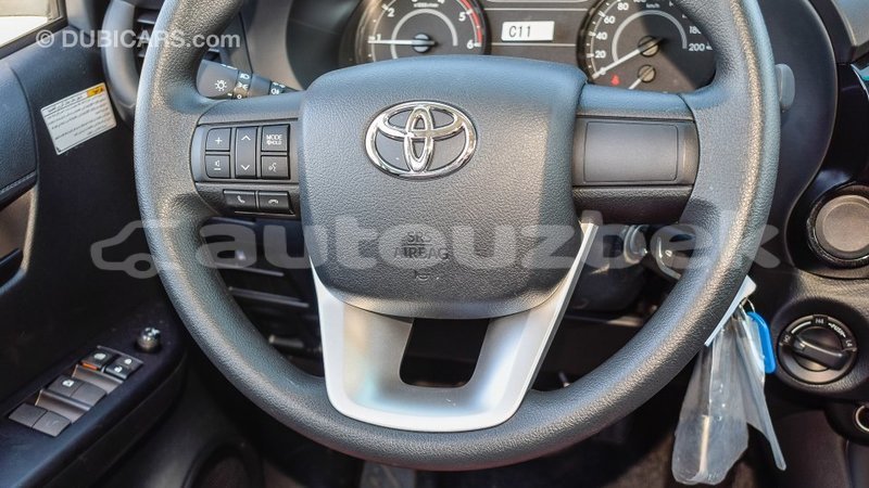 Big with watermark toyota hilux andijon import dubai 1983