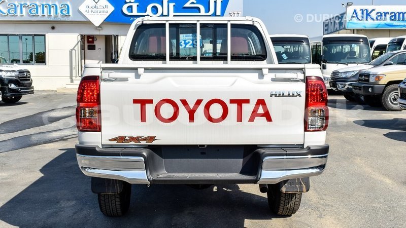 Big with watermark toyota hilux andijon import dubai 1983