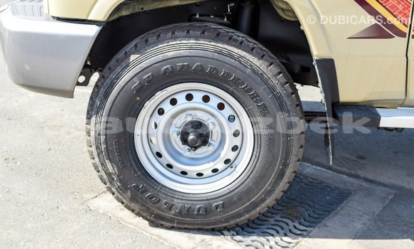 Buy Import Toyota Land Cruiser Beige Car in Import - Dubai in Andijon Buy Import Toyota Land Cruiser Beige Car in Import - Dubai in Andijon