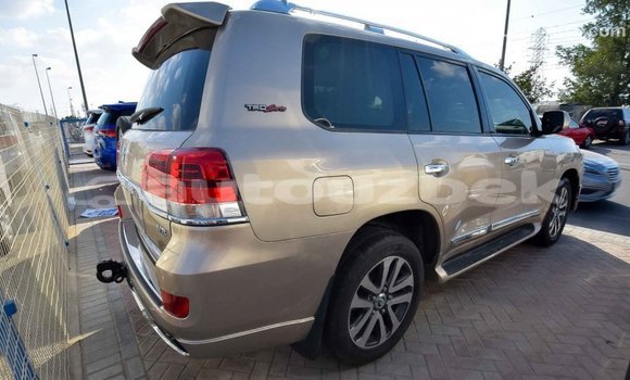 Buy Import Toyota Land Cruiser Other Car in Import - Dubai in Andijon Buy Import Toyota Land Cruiser Other Car in Import - Dubai in Andijon