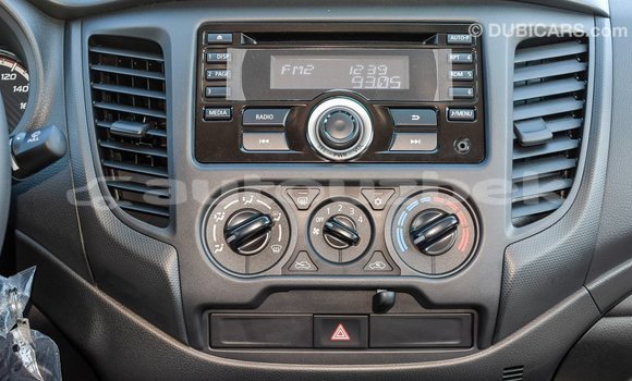 Buy Import Mitsubishi L200 White Car in Import - Dubai in Andijon Buy Import Mitsubishi L200 White Car in Import - Dubai in Andijon