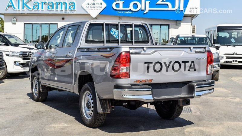 Big with watermark toyota hilux andijon import dubai 1988