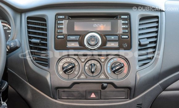 Buy Import Mitsubishi L200 White Car in Import - Dubai in Andijon Buy Import Mitsubishi L200 White Car in Import - Dubai in Andijon