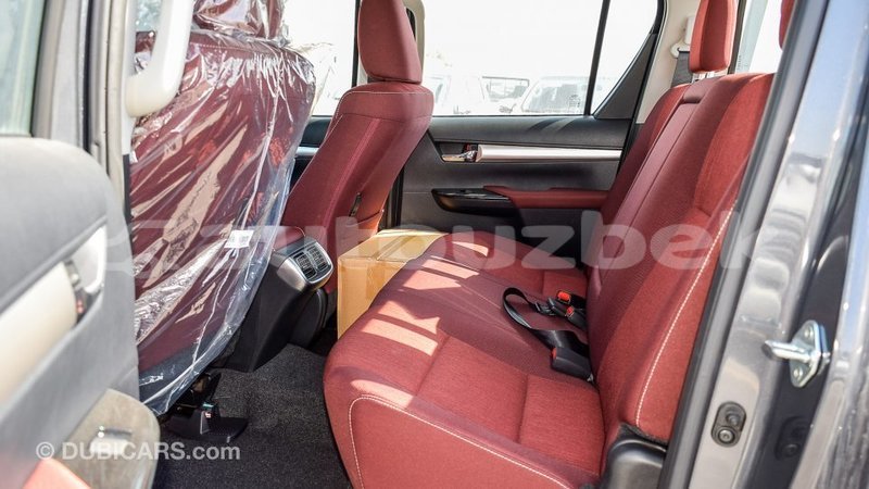 Big with watermark toyota hilux andijon import dubai 1991