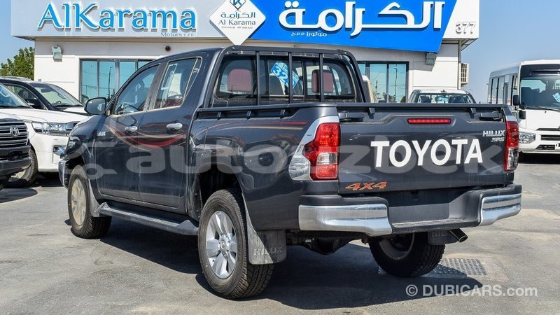 Big with watermark toyota hilux andijon import dubai 1991