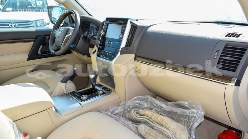 Big with watermark toyota land cruiser andijon import dubai 1996